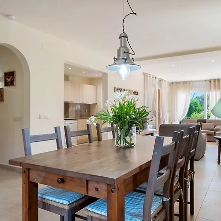 Holiday home Hauzify I Casa