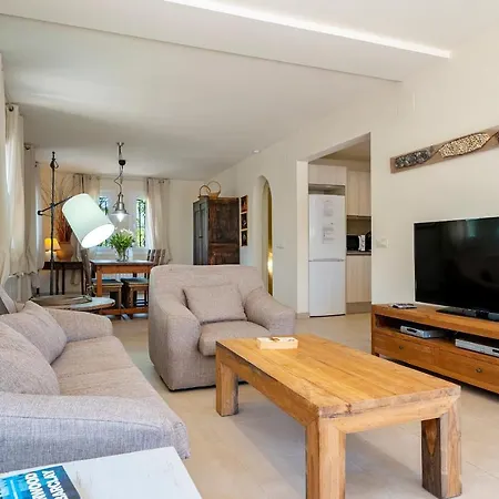 Hauzify I Casa Holiday home Tamariu